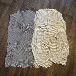 Carly Jean Los Angeles Striped Kimono Cardigan Gray Navy White Striped Pockets